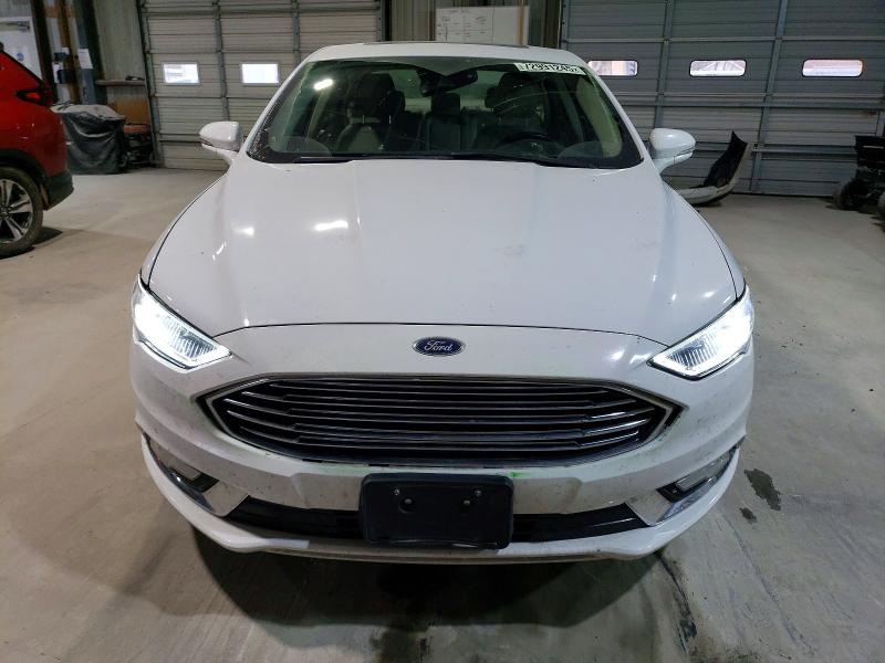 Photo 5 from auction – 2017 FORD FUSION with VIN 3FA6P0H97HR176019