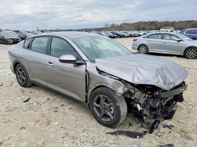 Foto 4 de la subasta – 2025 KIA K4 con VIN 3KPFT4DE6SE241036