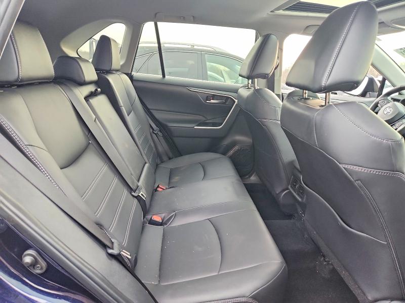 Photo 11 from auction – 2024 TOYOTA RAV4 with VIN 2T3A1RFV5RW482899