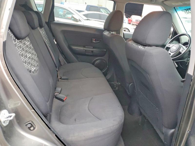 Photo 10 from auction – 2010 KIA SOUL + with VIN KNDJT2A29A7172799