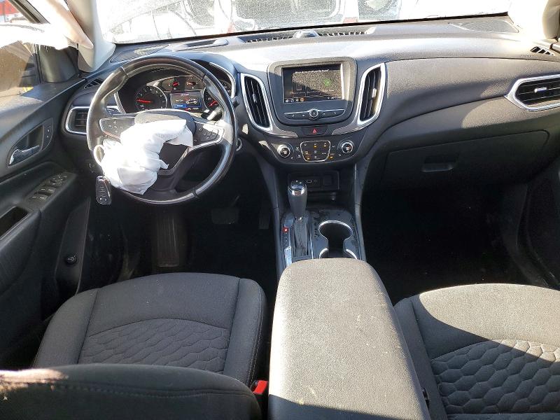 Photo 8 from auction – 2020 CHEVROLET EQUINOX LT with VIN 3GNAXKEV1LS668362