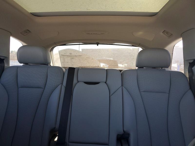 Photo 10 from auction – 2019 AUDI Q7 PRESTIG with VIN WA1VAAF7XKD019772