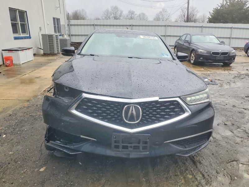 Photo 5 from auction – 2020 ACURA TLX with VIN 19UUB1F32LA007941