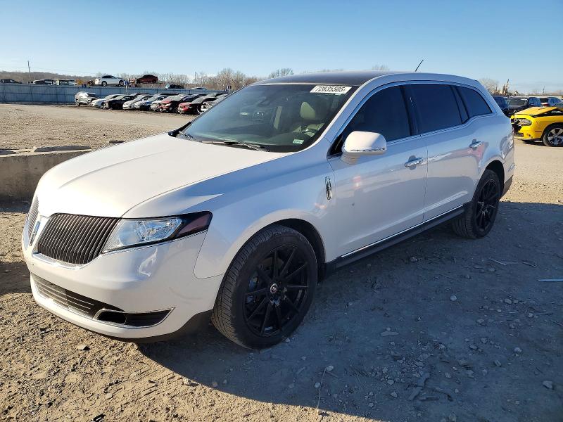 2015 LINCOLN MKT