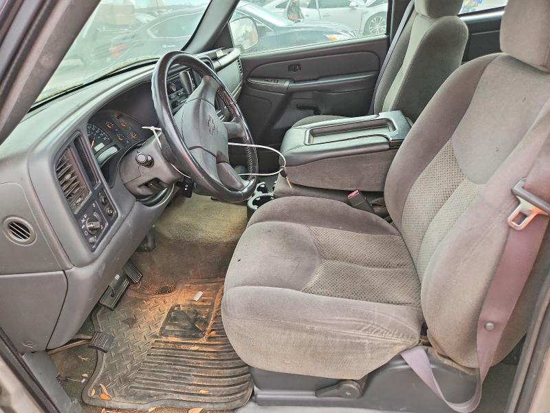 Photo 7 from auction – 2005 CHEVROLET SILVERADO with VIN 1GCEC19X55Z309176