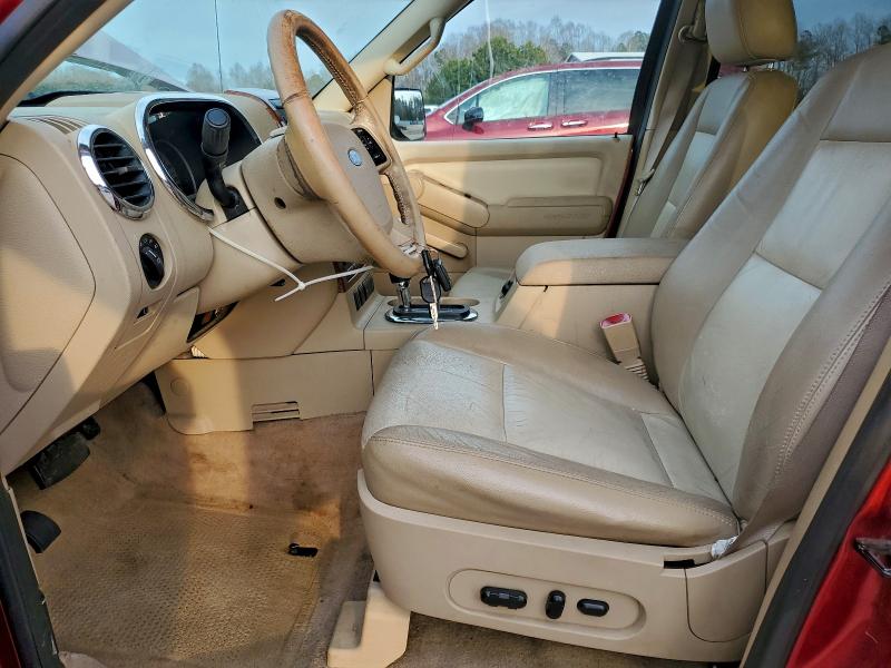 Photo 7 from auction – 2006 FORD EXPLORER E with VIN 1FMEU64E36UA85982