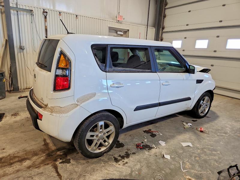 Photo 3 from auction – 2011 KIA SOUL + with VIN KNDJT2A20B7705754