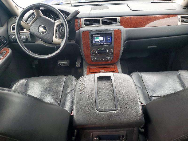 Photo 8 from auction – 2009 CHEVROLET AVALANCHE with VIN 3GNFK12069G155174