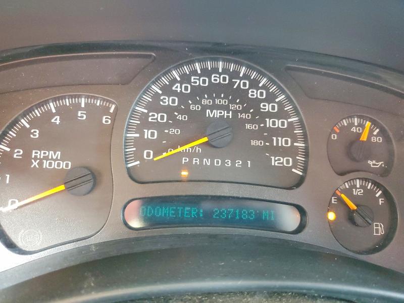 Photo 9 from auction – 2003 CHEVROLET SILVERADO with VIN 1GCEK19T83E118209