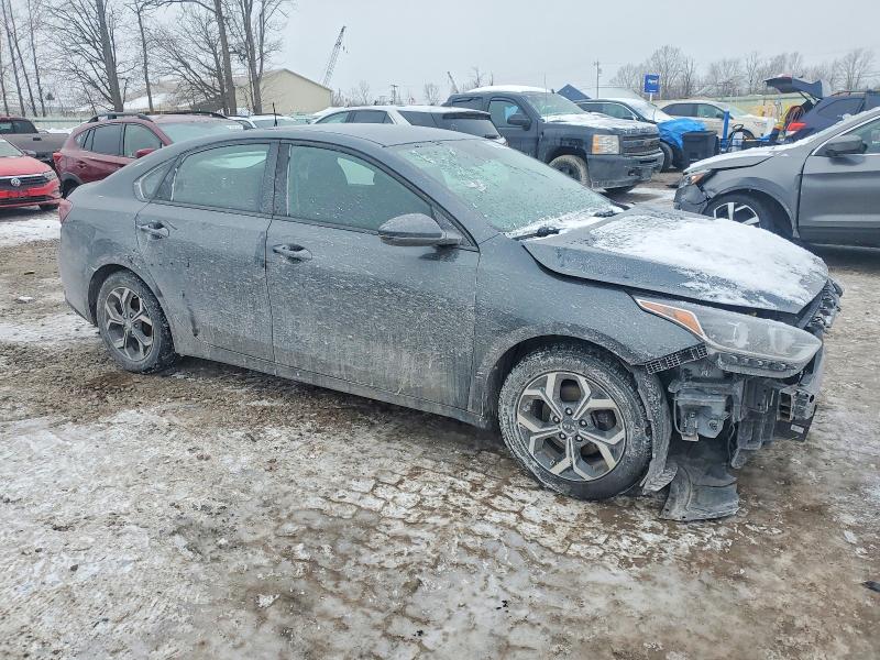 Photo 4 from auction – 2019 KIA FORTE with VIN 3KPF24AD4KE098716