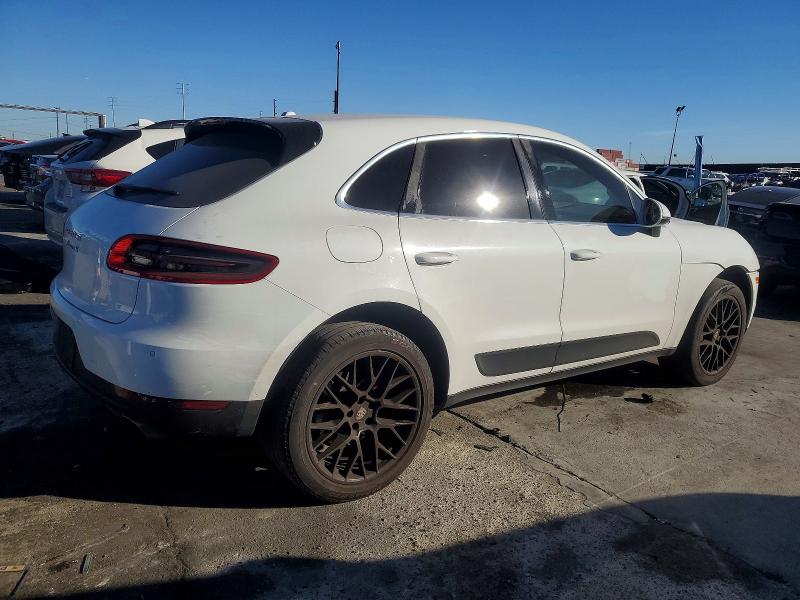 Photo 3 from auction – 2015 PORSCHE MACAN S with VIN WP1AB2A5XFLB70120