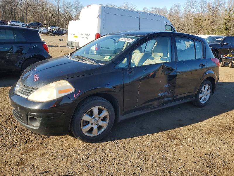 NISSAN VERSA 2007 with VIN 3N1BC13E17L399515 - Photo from auction