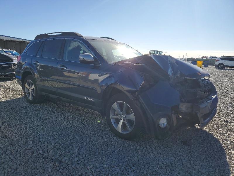 Photo 4 from auction – 2014 SUBARU OUTBACK 3. with VIN 4S4BRDPC4E2272001