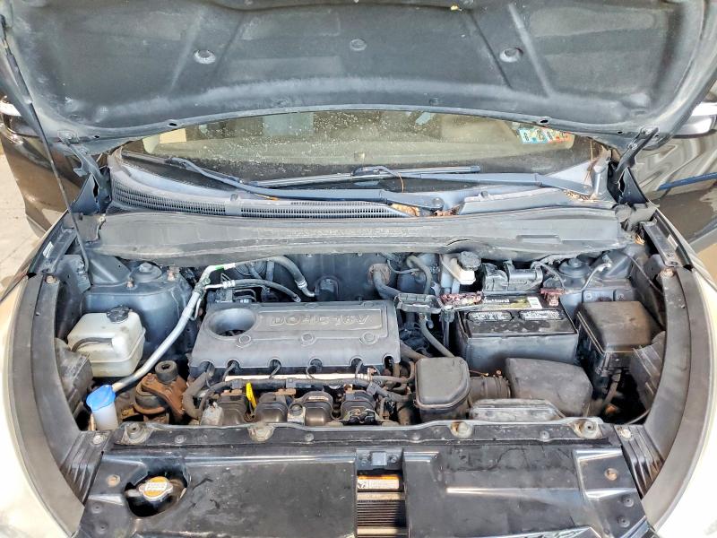 Photo 12 from auction – 2012 HYUNDAI TUCSON GLS with VIN KM8JUCAC7CU373130