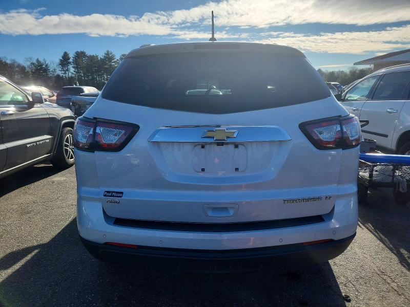 Photo 6 from auction – 2016 CHEVROLET TRAVERSE L with VIN 1GNKVGKD5GJ179439