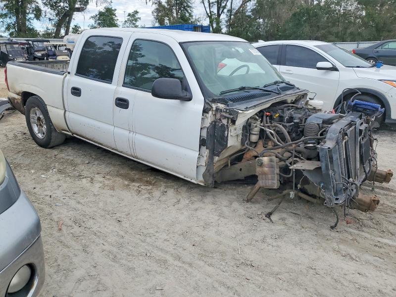 Photo 4 from auction – 2005 CHEVROLET SILVERADO with VIN 2GCEC13T651398612