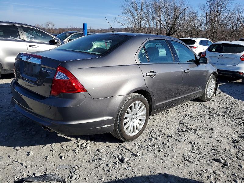 Photo 3 from auction – 2011 FORD FUSION HYB with VIN 3FADP0L3XBR319501