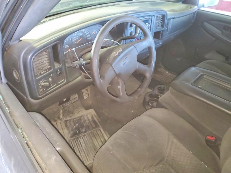 Photo 8 from auction – 2005 CHEVROLET SILVERADO with VIN 1GCEC14XX5Z356484