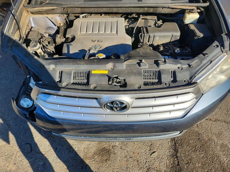 Photo 12 from auction – 2012 TOYOTA HIGHLANDER with VIN 5TDYK3EH0CS064652
