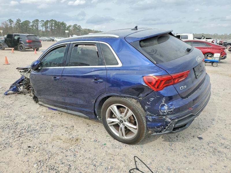 Photo 2 from auction – 2022 AUDI Q3 PREMIUM with VIN WA1EECF34N1057744