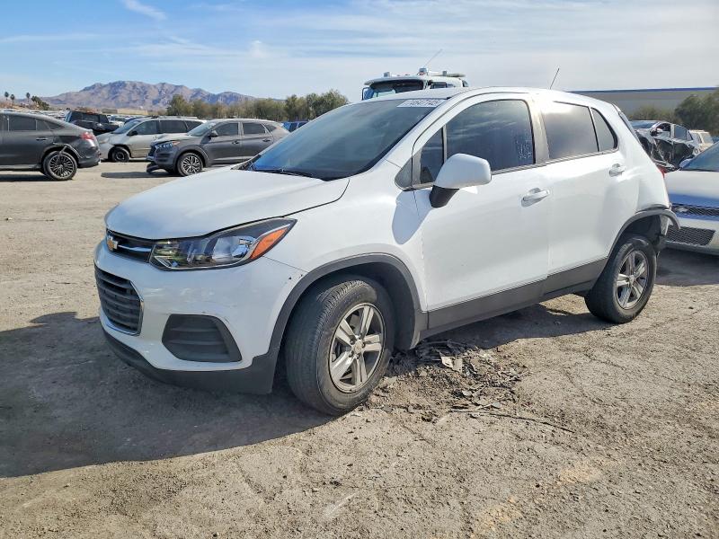 CHEVROLET TRAX 2020 with VIN KL7CJKSB2LB057939 - Photo from auction