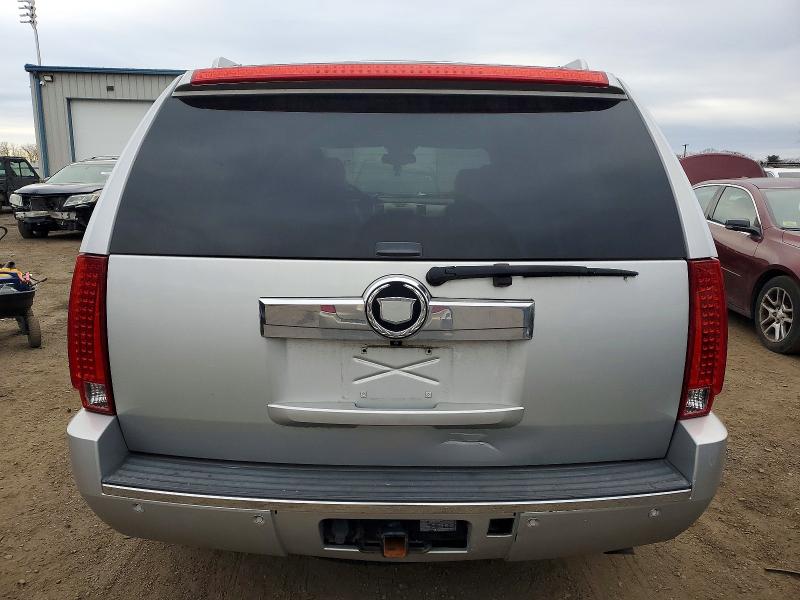 Photo 6 from auction – 2011 CADILLAC ESCALADE with VIN 1GYS3CEF4BR164407