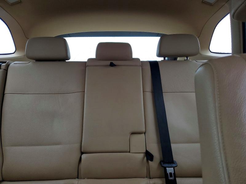 Photo 10 from auction – 2015 BMW X1 with VIN WBAVL1C56FVY31263