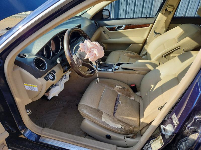 Photo 7 from auction – 2013 MERCEDES-BENZ C with VIN WDDGF4HB8DA793354