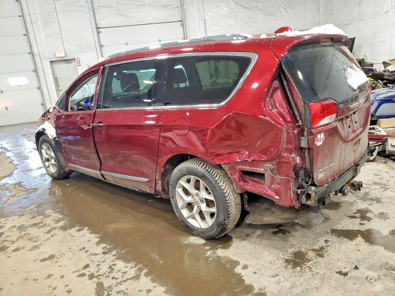 Photo 2 from auction – 2018 CHRYSLER PACIFICA T with VIN 2C4RC1EG9JR357047