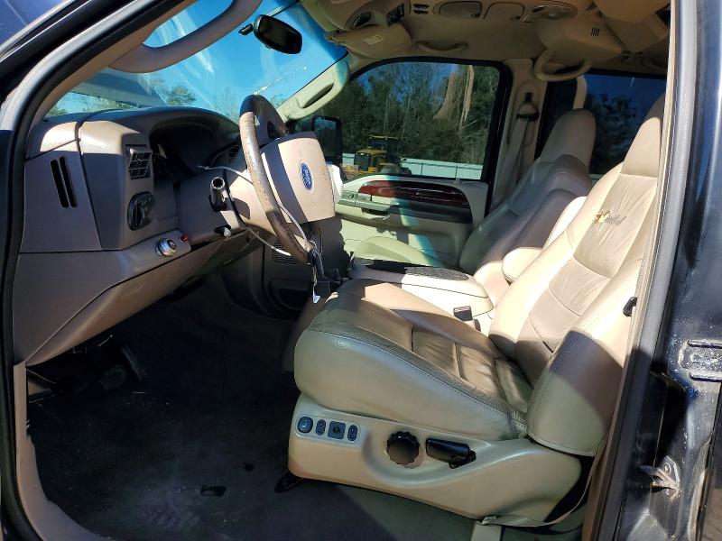 Photo 7 from auction – 2004 FORD EXCURSION with VIN 1FMSU43P34EC27927