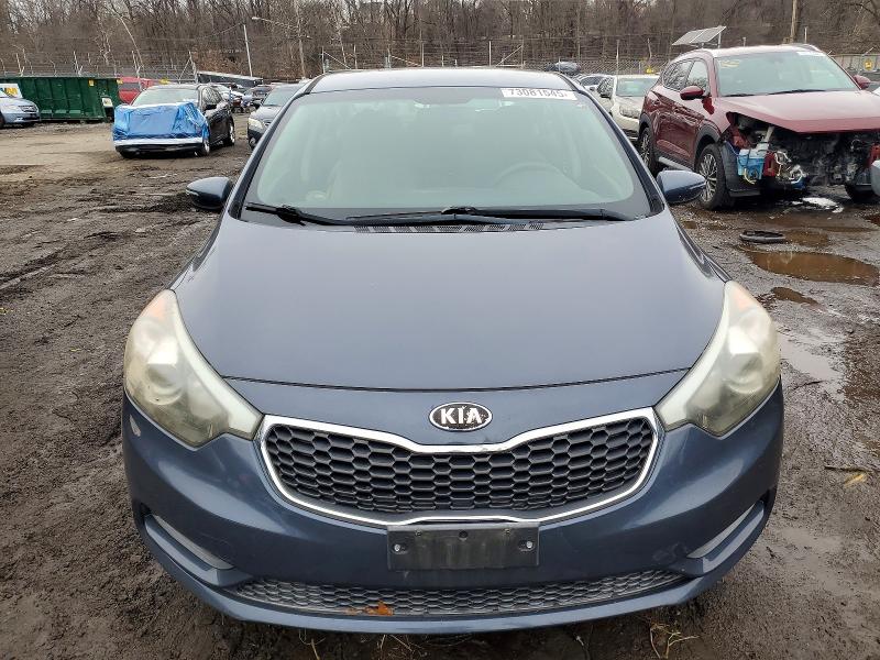 Photo 5 from auction – 2015 KIA FORTE with VIN KNAFX4A65F5350149