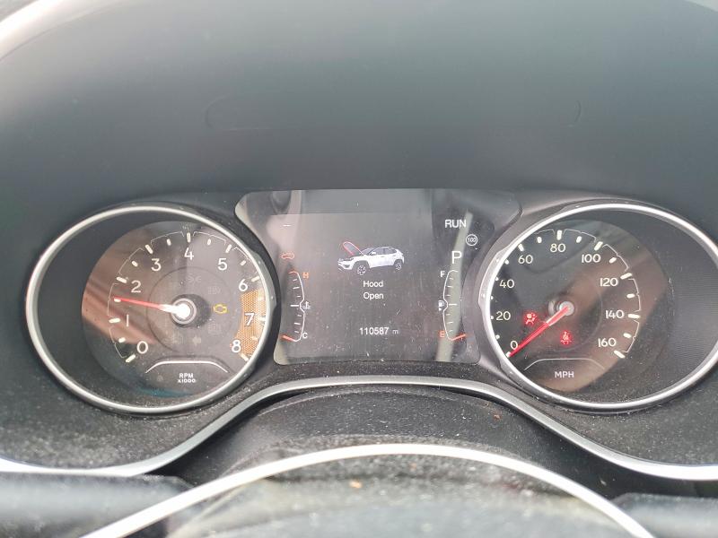 Photo 9 from auction – 2018 JEEP COMPASS with VIN 3C4NJCCB7JT406590