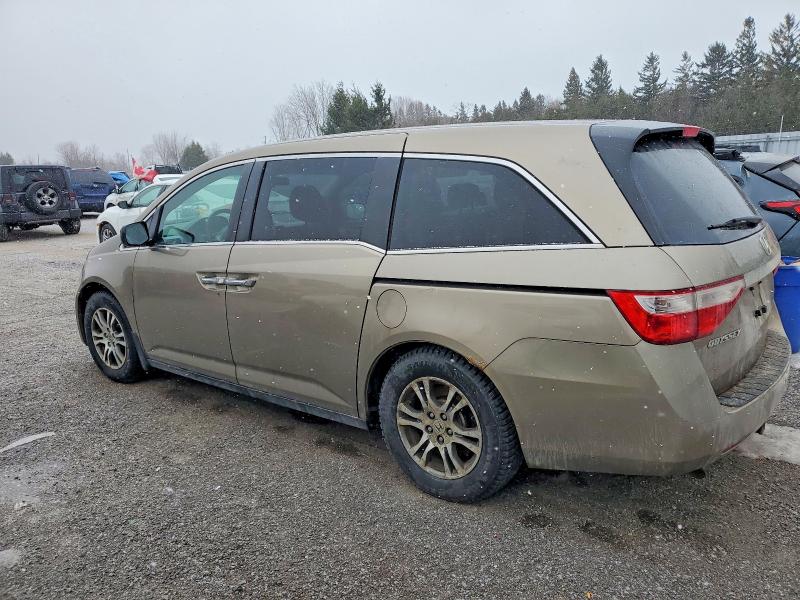 Photo 2 from auction – 2011 HONDA ODYSSEY EX with VIN 5FNRL5H42BB501625