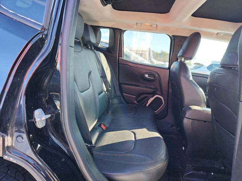 Photo 11 from auction – 2016 JEEP RENEGADE L with VIN ZACCJBDT3GPD35493