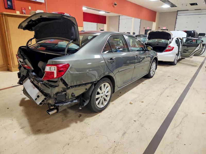 Photo 3 from auction – 2014 TOYOTA CAMRY HYBR with VIN 4T1BD1FK7EU123530