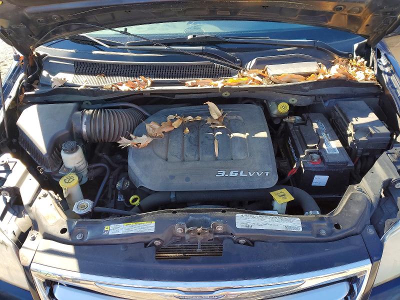 Photo 12 from auction – 2012 CHRYSLER TOWN & COU with VIN 2C4RC1BG9CR386734