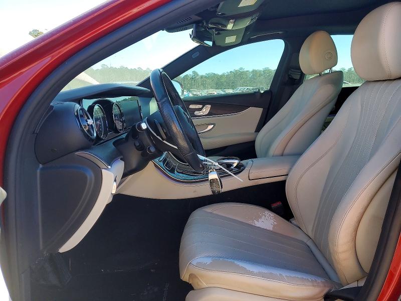 Photo 7 from auction – 2017 MERCEDES-BENZ E 300 with VIN WDDZF4JB7HA051035