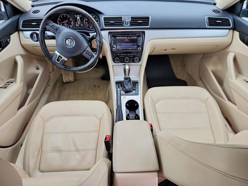 Photo 8 from auction – 2013 VOLKSWAGEN PASSAT with VIN 1VWBP7A38DC093454