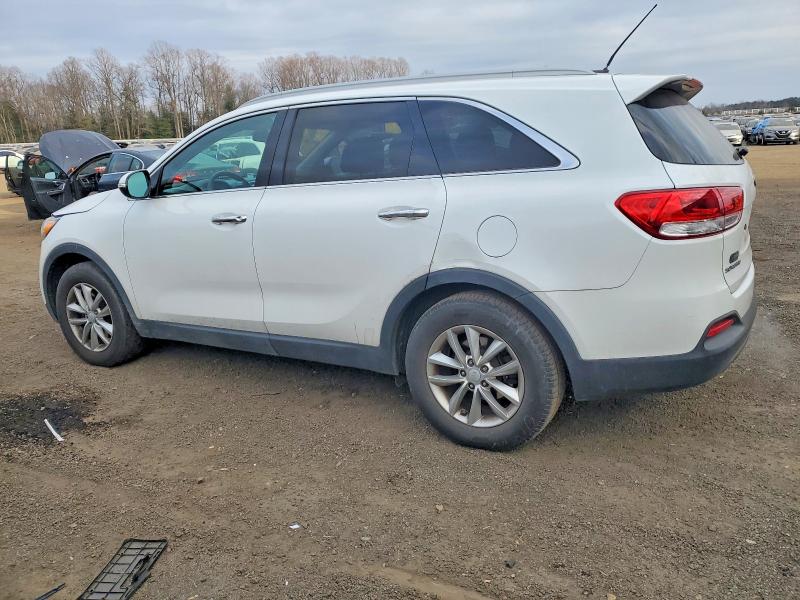 Photo 2 from auction – 2017 KIA SORENTO with VIN 5XYPG4A58HG227583