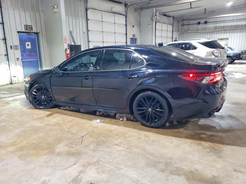 Photo 2 from auction – 2023 TOYOTA CAMRY with VIN 4T1K61AK7PU768702
