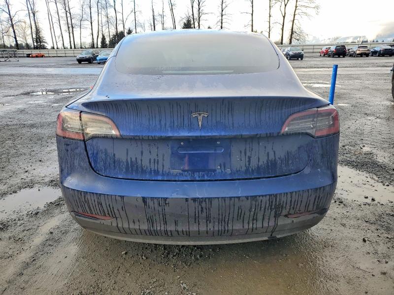 Photo 6 from auction – 2018 TESLA MODEL 3 with VIN 5YJ3E1EA4JF169365