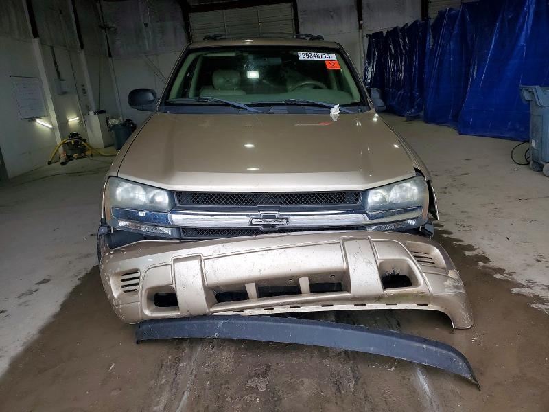 Photo 5 from auction – 2004 CHEVROLET TRAILBLAZE with VIN 1GNDT13S142442587