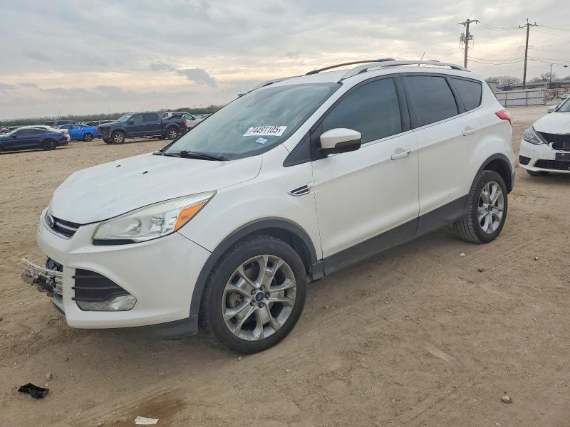 FORD ESCAPE 2016 with VIN 1FMCU0J95GUC57328 - Photo from auction