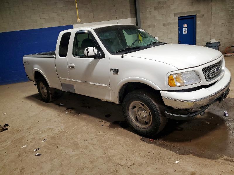 Photo 4 from auction – 2000 FORD F150 with VIN 1FTRX18L7YNA29503