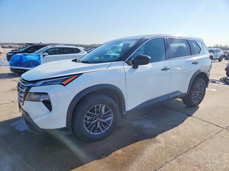 NISSAN ROGUE S 2024 with VIN 5N1BT3AA3RC683019 - Photo from auction