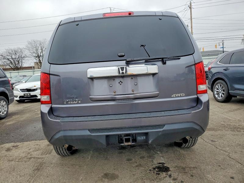 Photo 6 from auction – 2015 HONDA PILOT LX with VIN 5FNYF4H21FB026714
