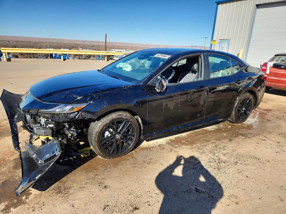 TOYOTA CAMRY 2025 with VIN 4T1DAACK9SU604350 - Photo from auction