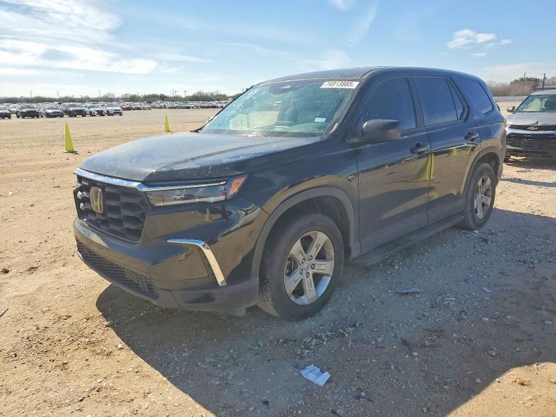 HONDA PILOT 2023 with VIN 5FNYG2H26PB004758 - Photo from auction
