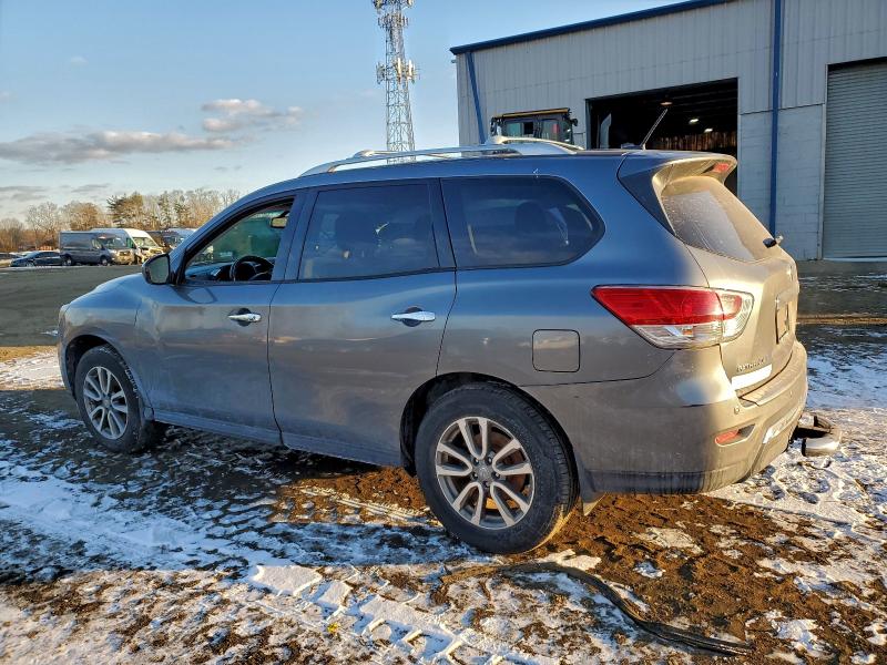 Photo 2 from auction – 2015 NISSAN PATHFINDER with VIN 5N1AR2MM9FC664397