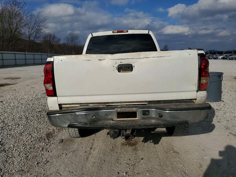 Photo 6 from auction – 2006 CHEVROLET SILVERADO with VIN 1GCHK23D56F243221